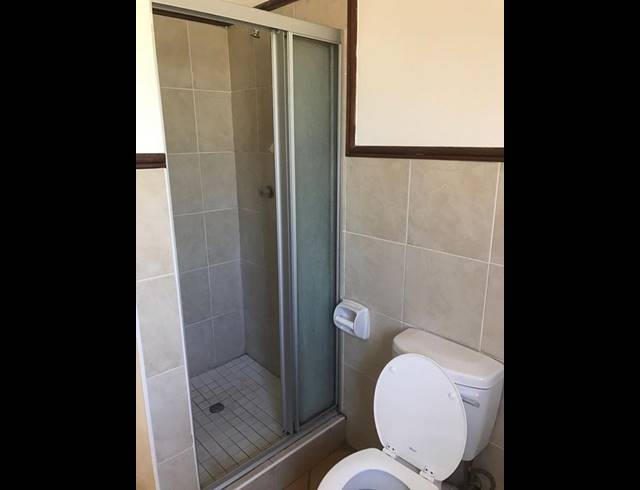 2 BEDROOM PROPERTY TO RENT IN MORELETAPARK